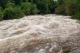 Peste 5,4 milioane de lei plătite pentru pagubele provocate locuinţelor de furtuni şi inundaţii