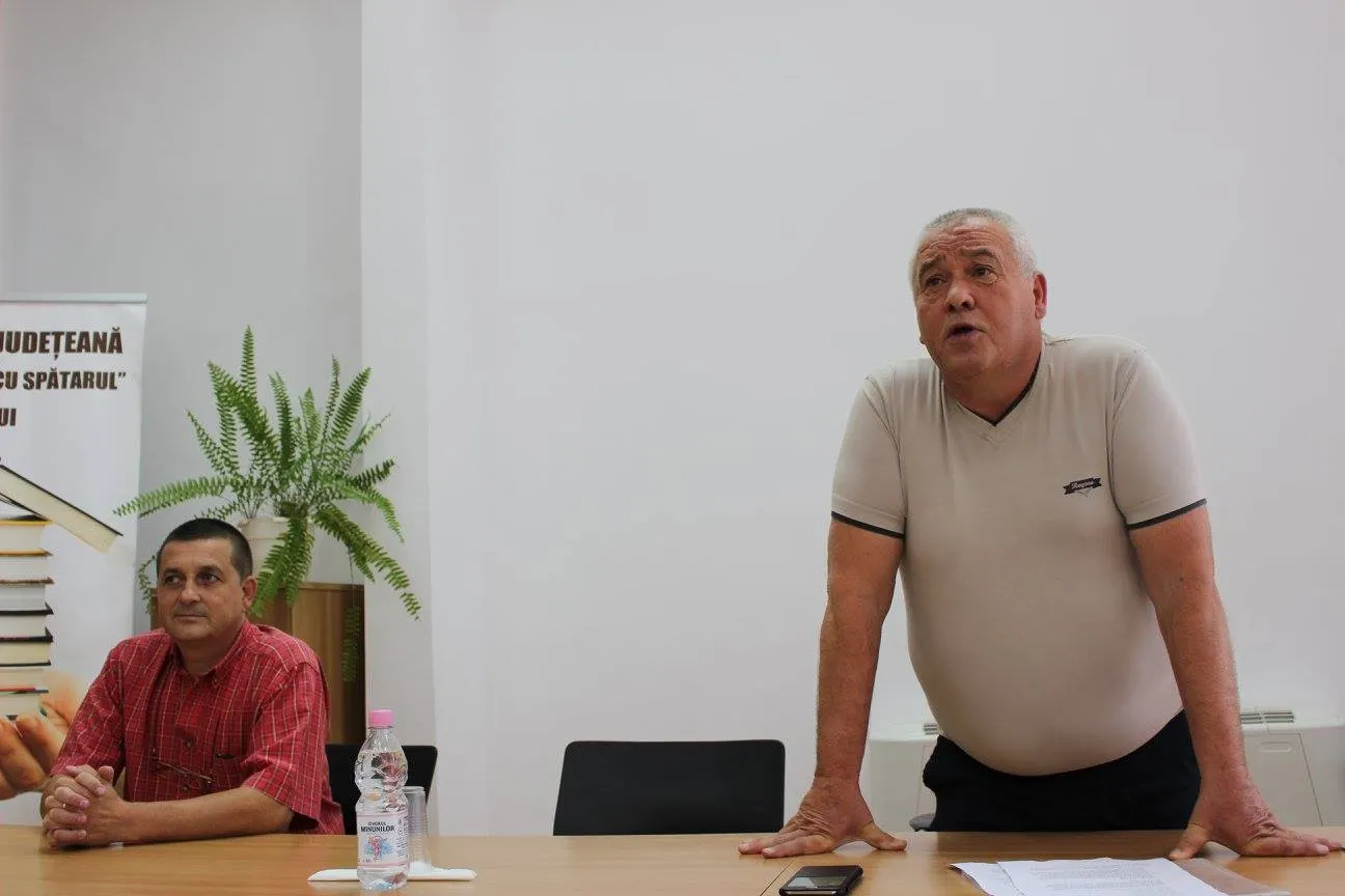 Gelu Voicu Bichineț, Constantin Dram