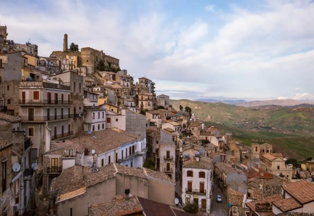 Case gratis în Italia. Ce trebuie să facă cineva pentru a obține una și cine are prioritate