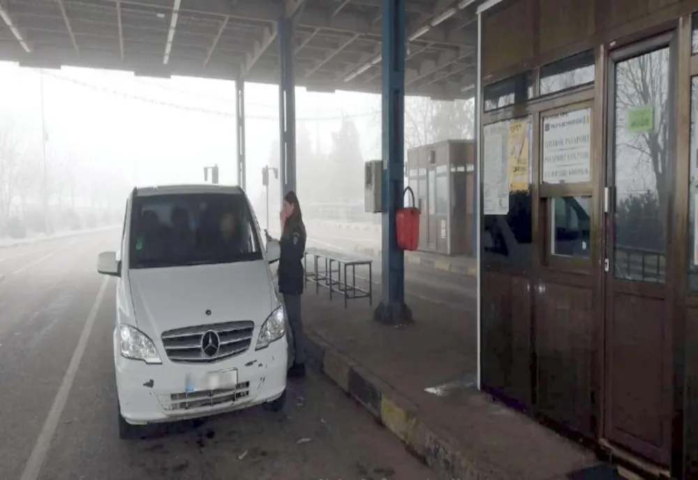 Depistat la volan cu permis de conducere necorespunzător