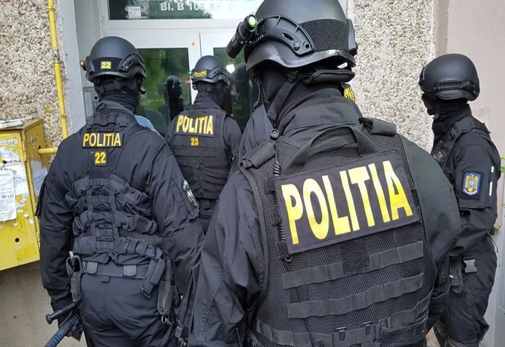 Grup infracțional organizat specializat în obținerea ilegală de permise de conducere, destructurat