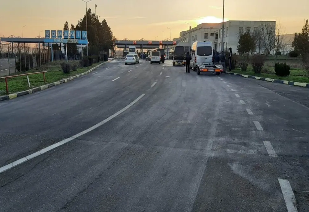 Septuagenar turc, cu acte false la vamă
