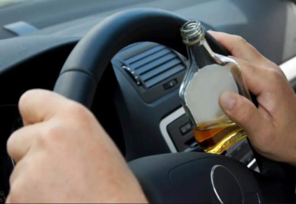 Un bărbat din Tutova s-a ales cu dosar penal după ce s-a urcat beat la volan