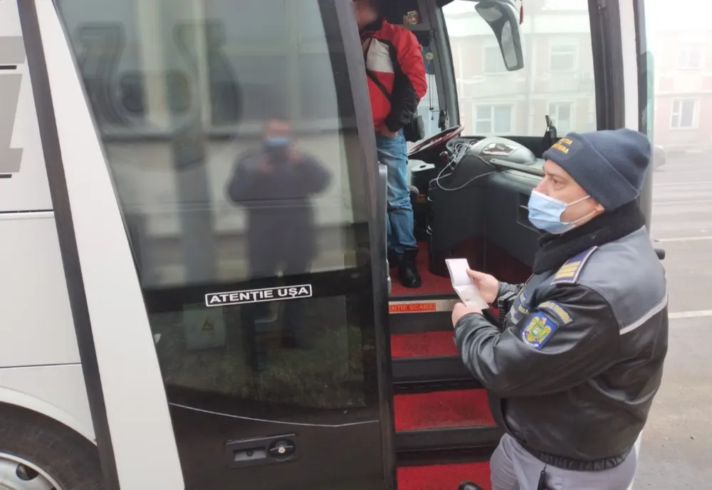 Dorea să ajungă în București, utilizând un permis de conducere fals