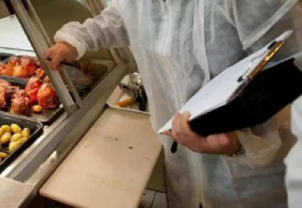 Amenzi în valoare de peste 80.000 de lei aplicate comercianților din Vaslui, Huși și Bârlad