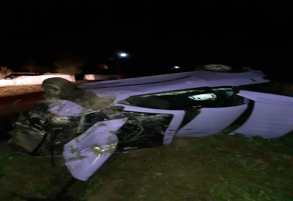 Accident pe un drum din Vaslui! Trei persoane au ajuns la spital