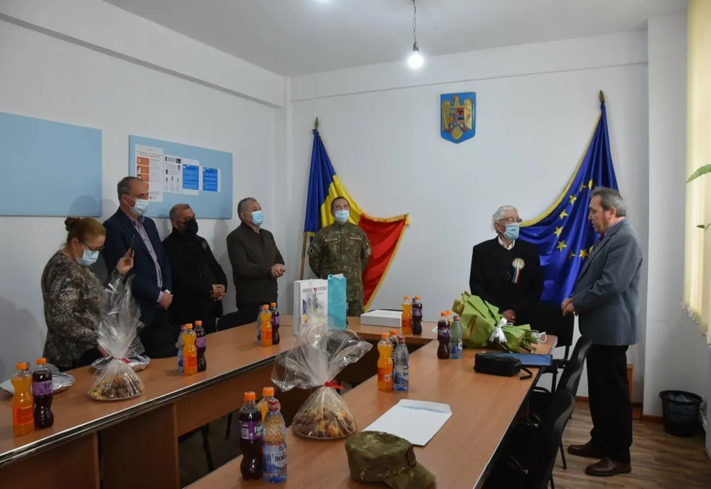 Aniversare specială la Pungești: Un veteran de război a împlinit 100 de ani! 