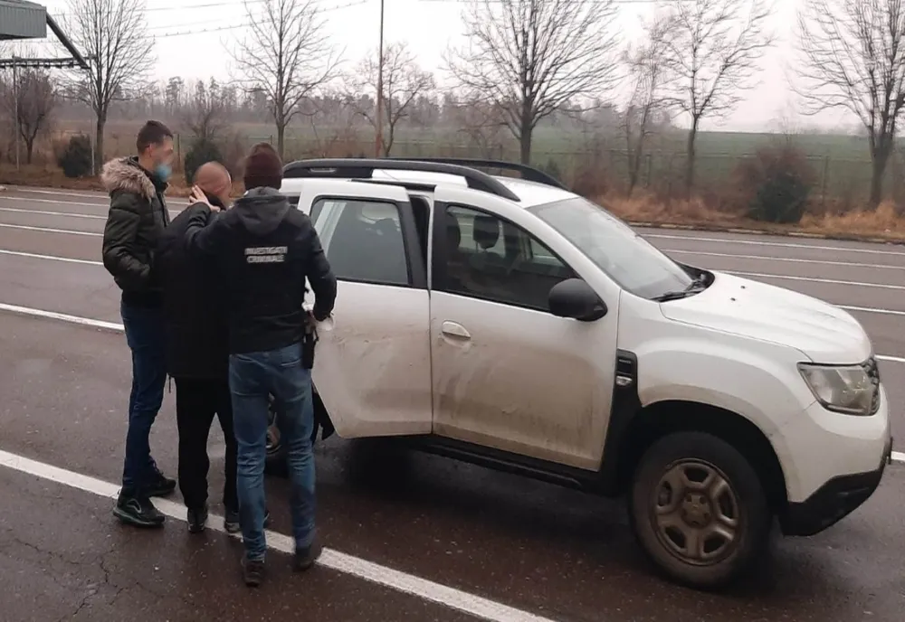 Infractor violent, reţinut la controlul de frontieră