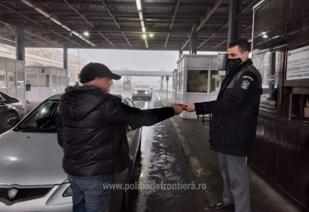 Permis fals procurat cu 200 de euro, descoperit la controlul de frontieră 