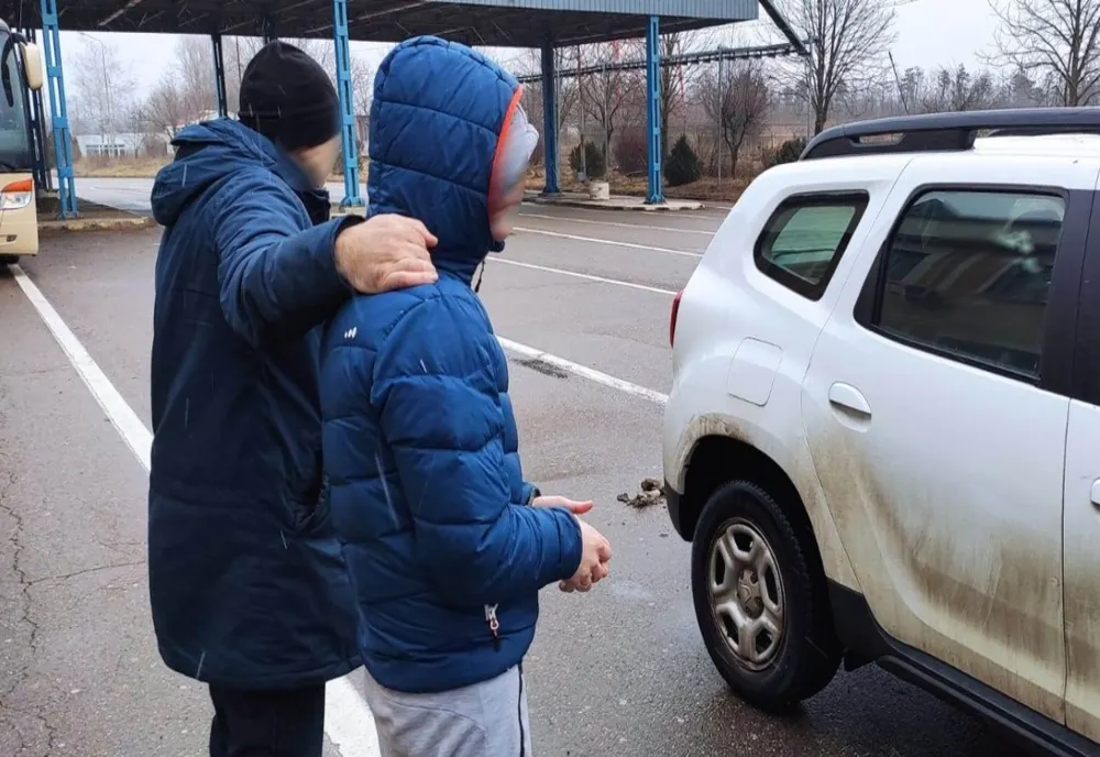 Tânăr urmărit de autorităţile franceze depistat la Albiţa