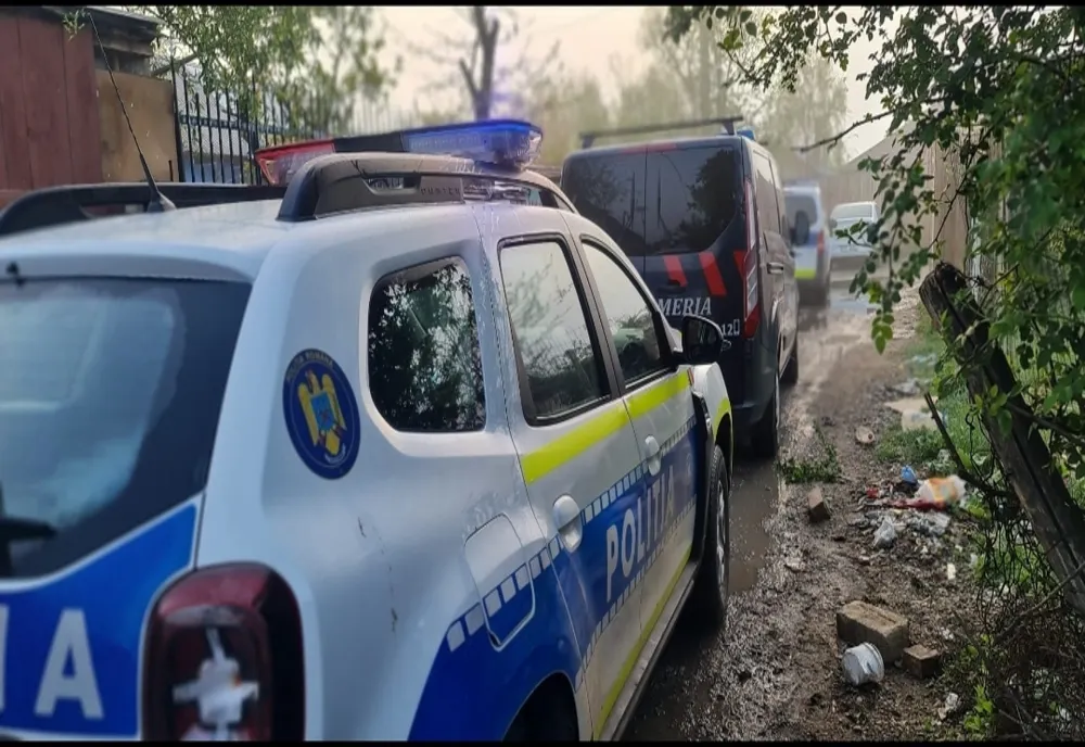 Percheziții în Bârlad și Murgeni 