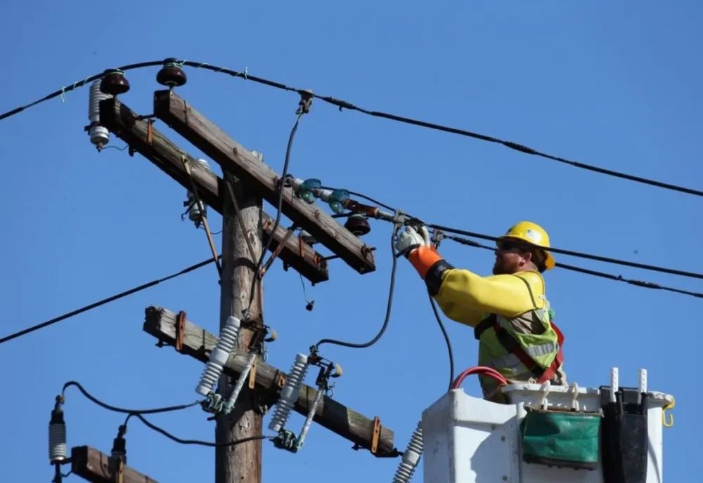 Bârlad. Un băiat de 9 ani, aruncat de șoc la doi metri după ce s-a electrocutat!
