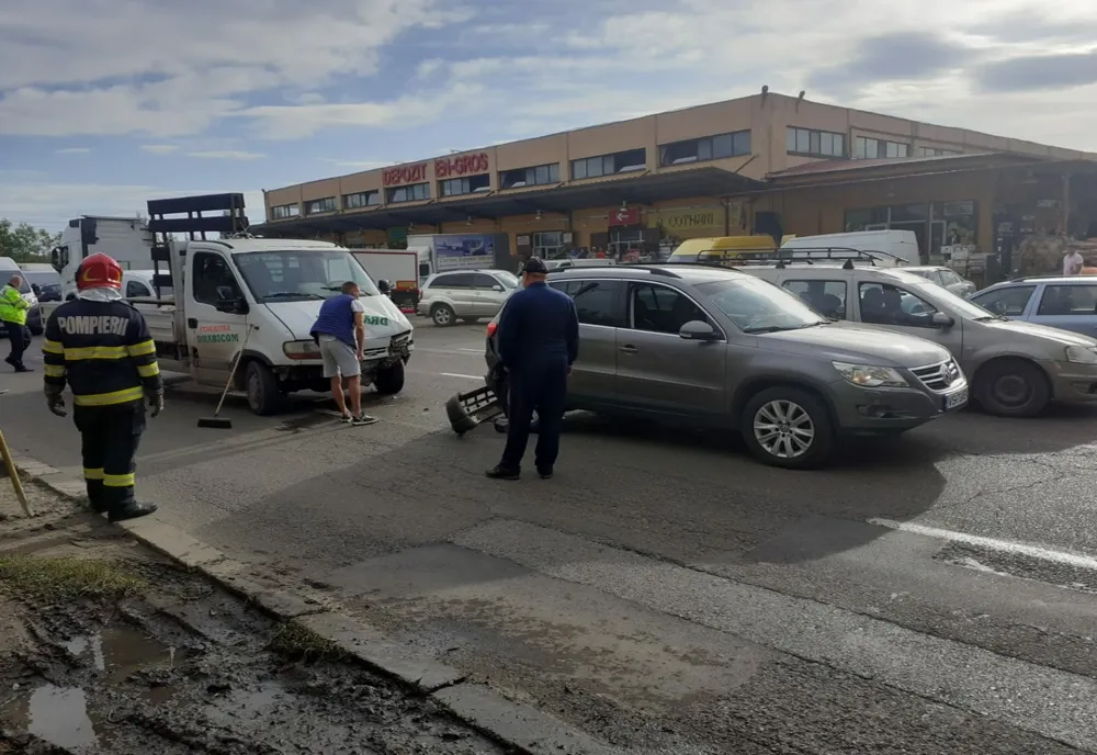 Accident în Bârlad! O femeie a ajuns la spital