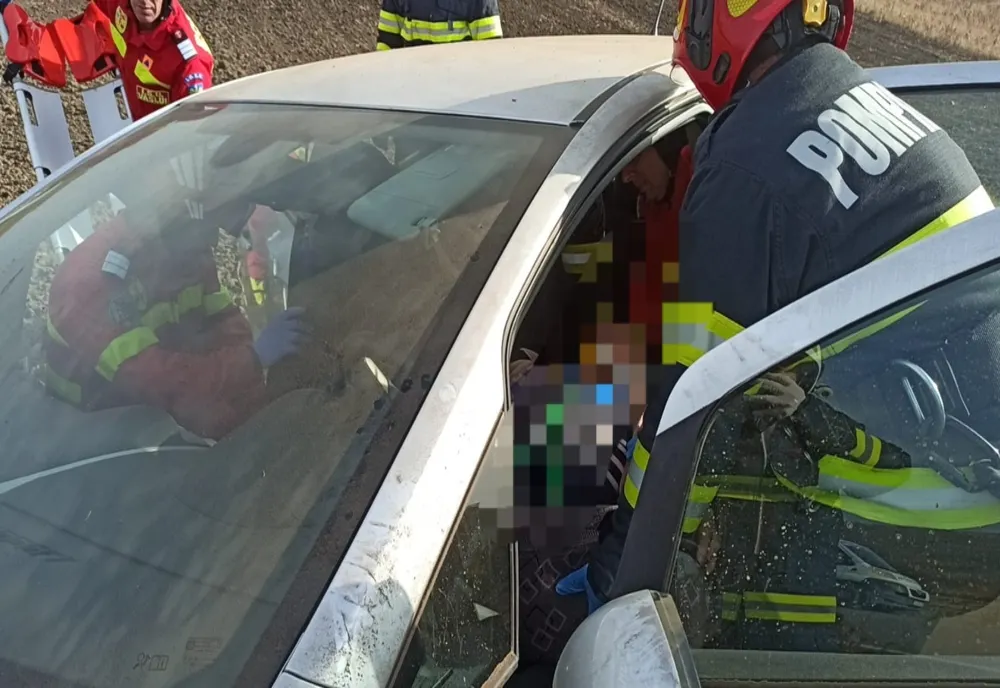 Accident cu victimă încarcerată în Vaslui 