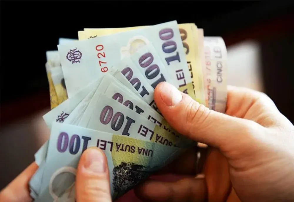  INS: CÂŞTIGUL SALARIAL MEDIU NET A SCĂZUT LA 5.387 LEI, ÎN AUGUST