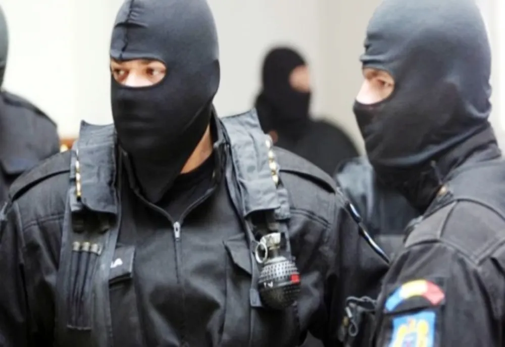 „Mascații” de la Vaslui au rămas… mască! Niciunul dintre cei cinci candidați pentru șefia SAS, nu a luat concursul