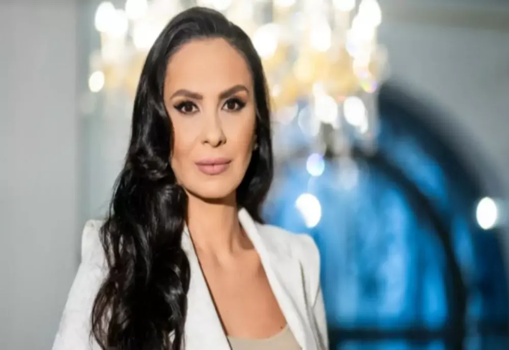 Alexandra Păcuraru: ”România, o țară a inimii și a demnității”