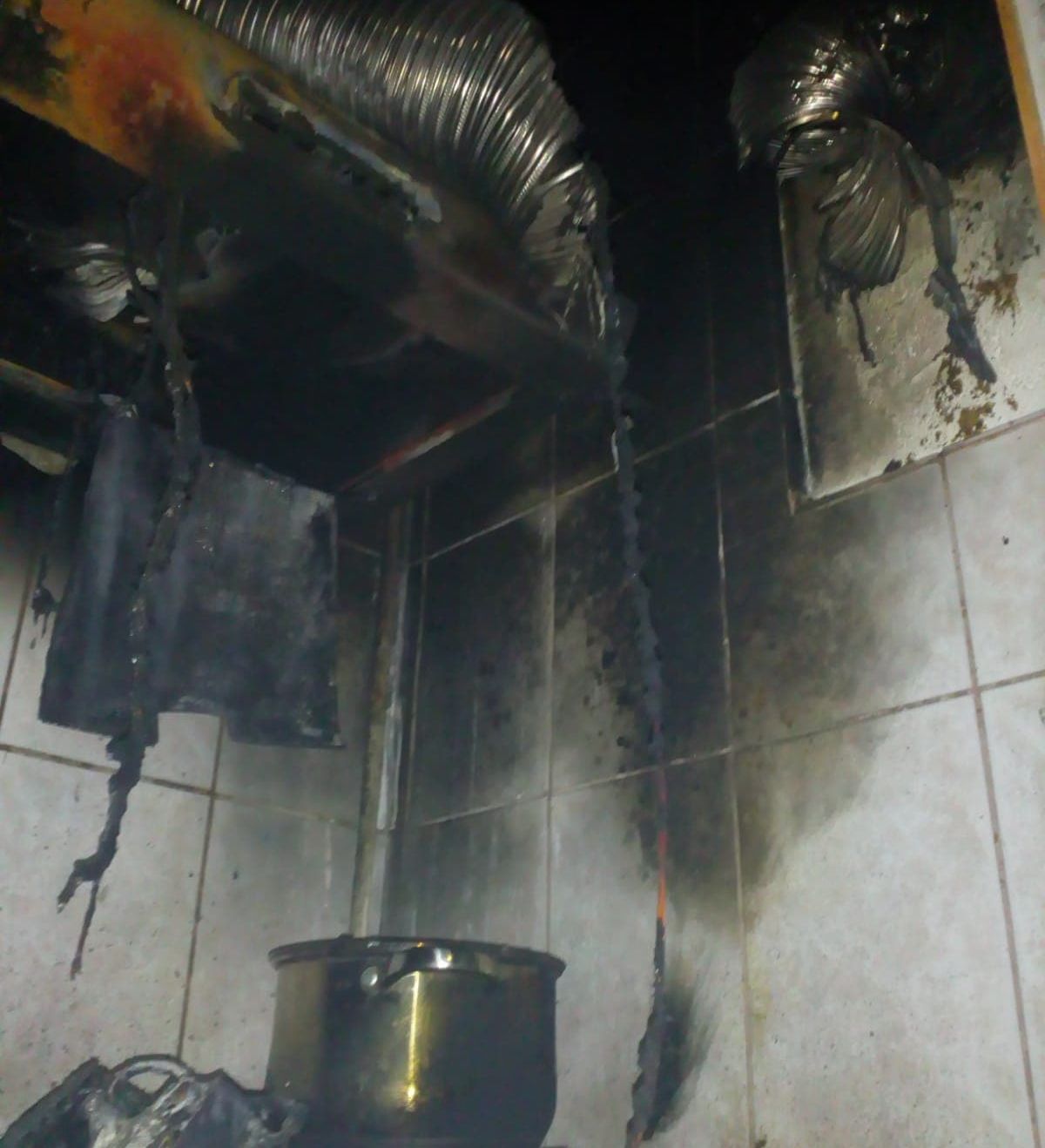 41395115_1845669618857587_2651658163681492992_n