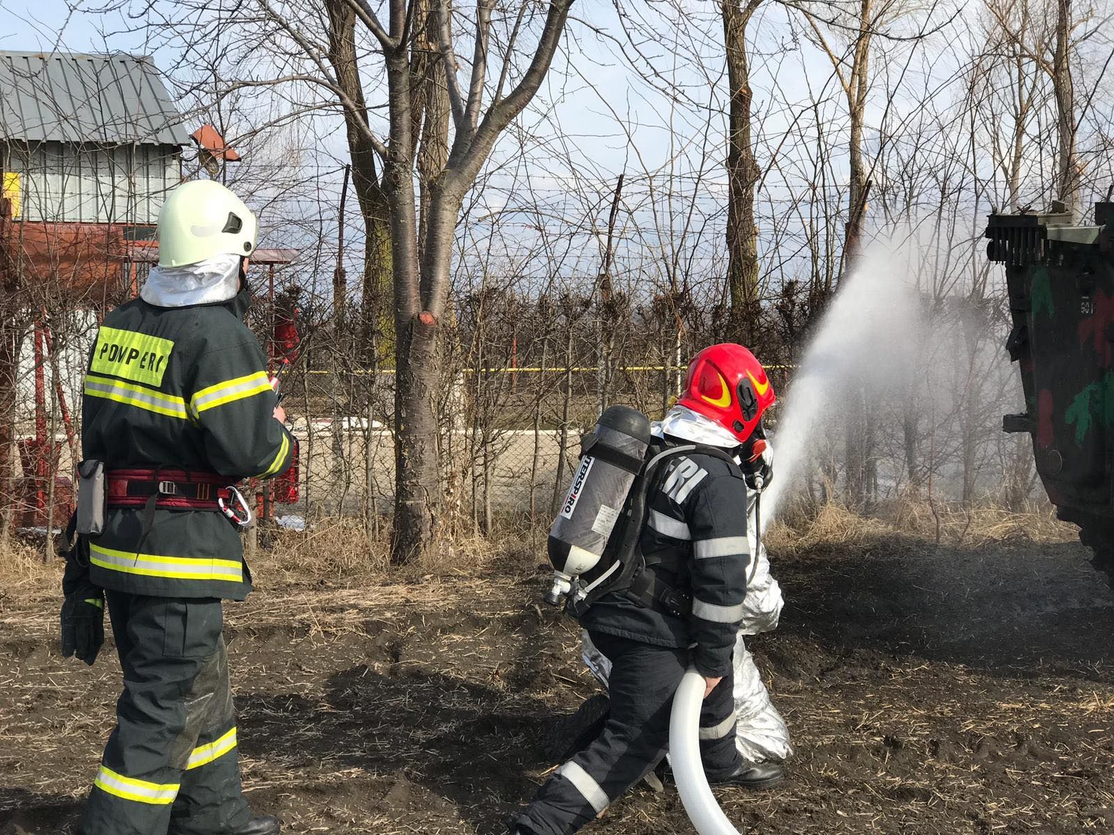 52534576_2127052800695657_4608573863649869824_n