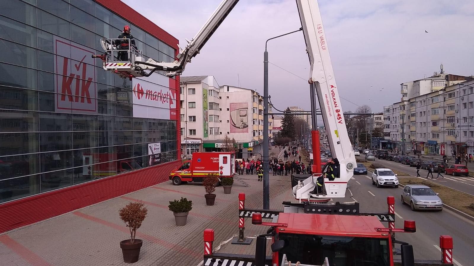 52700561_2796639083893982_5021451986097143808_n