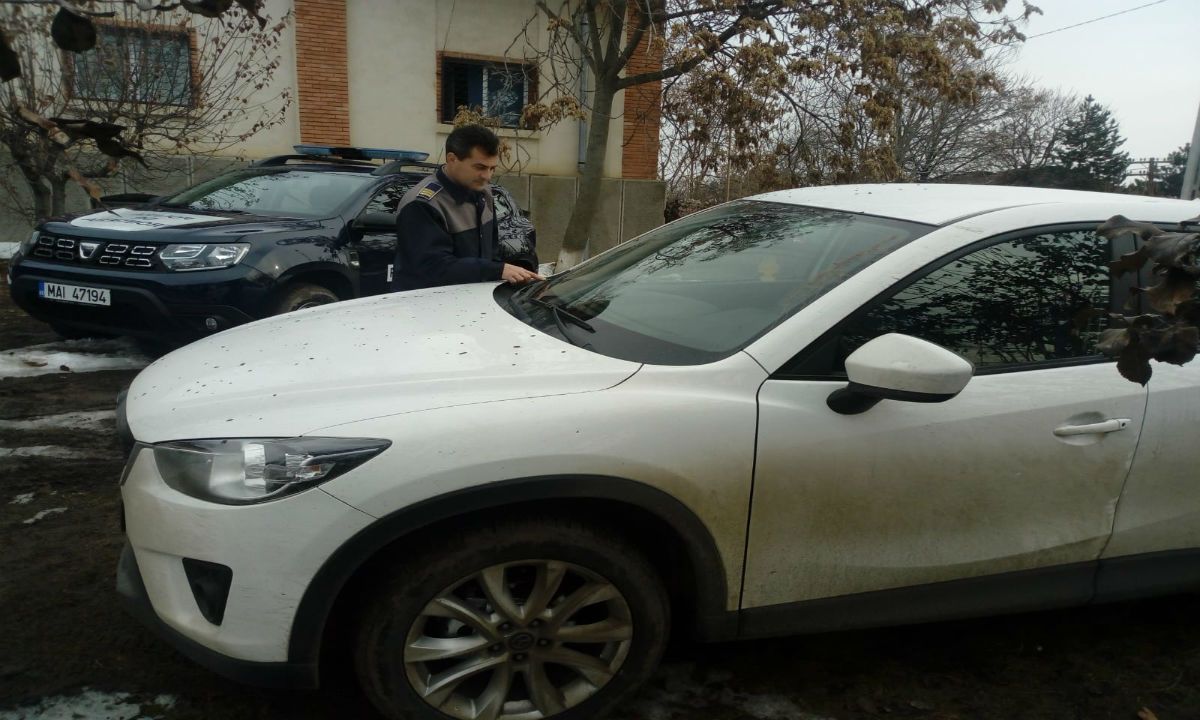 78bb3328-de90-4e6f-803d-2c2a553525c1