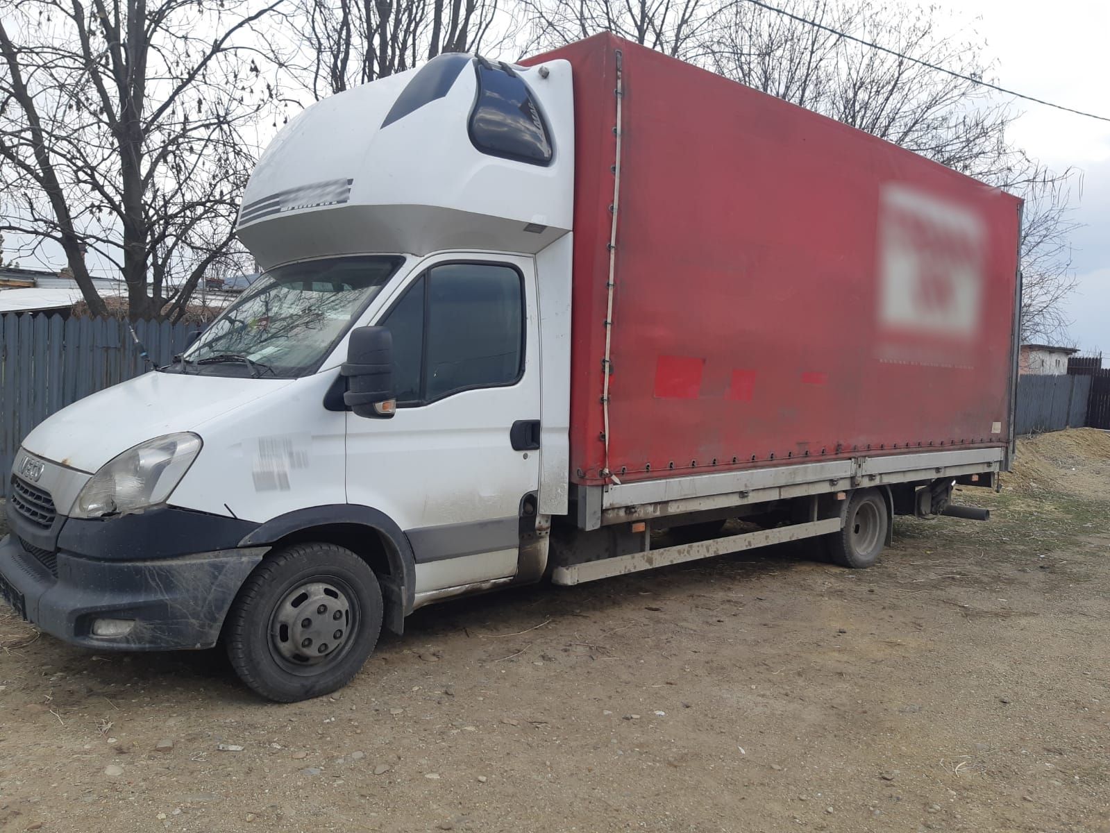 c19eb0f2-77c8-47b7-9456-ad18839ff428