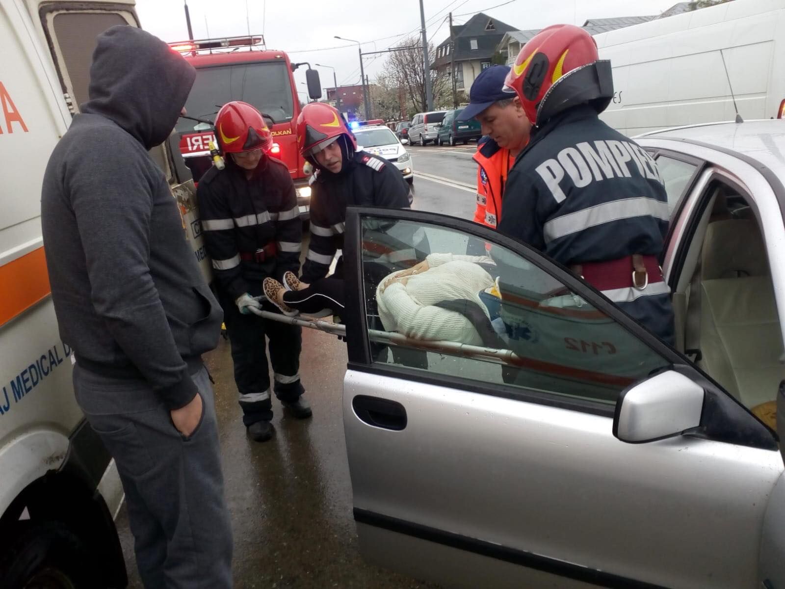 57092793_382641325921491_970072823986913280_n