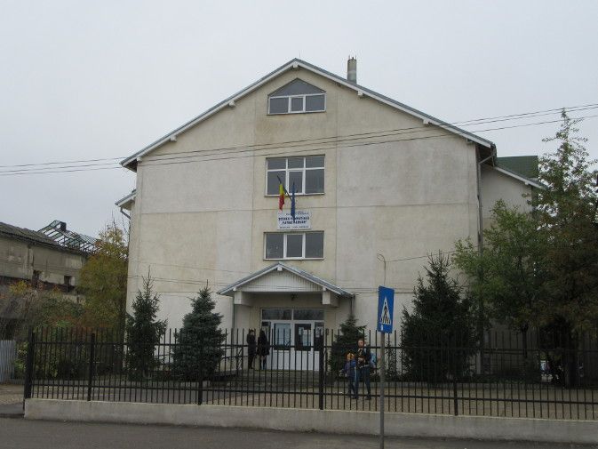 23319027_144009752897079_1222909187131339920_n