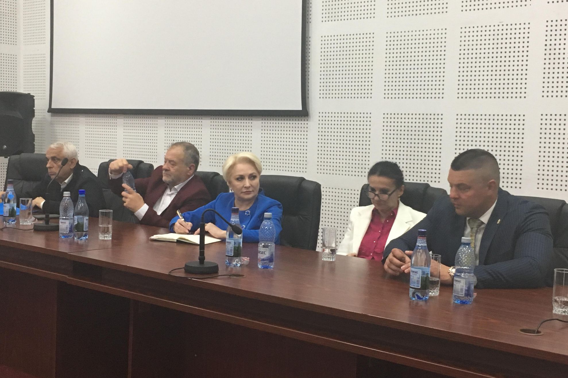 60789606_471769726897192_2092343612313436160_n