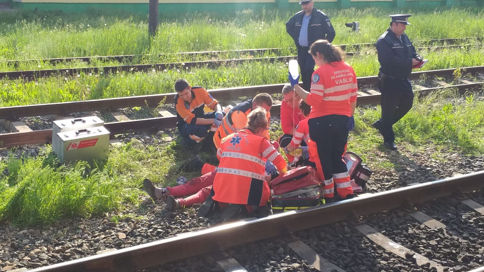 6AB8AB3F-8770-4A5F-A9B0-CDDB7030BCDF