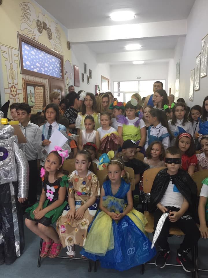 61950599_662984504141728_3318229150921129984_n