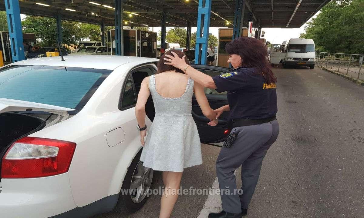 1564391985161-ug1-S4