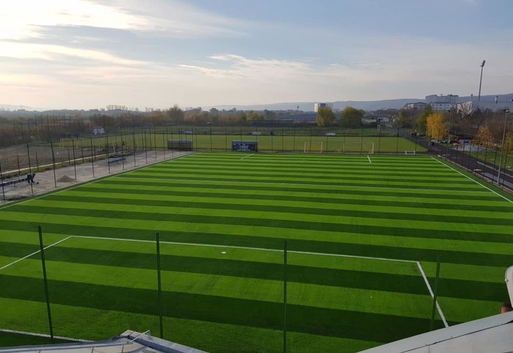 LPS Vaslui beneficiază de un teren sintetic ultramodern