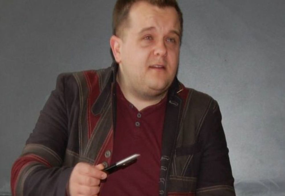 Curățenie la guvern: Tudor Buzatu, fiul președintelui Consiliului Județean Vaslui, demis din funcție