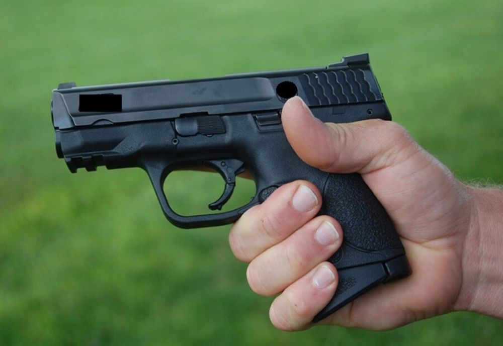 Suspectul în cazul focurilor de armă trase în cartierul Confecții, a fost reținut de polițiști