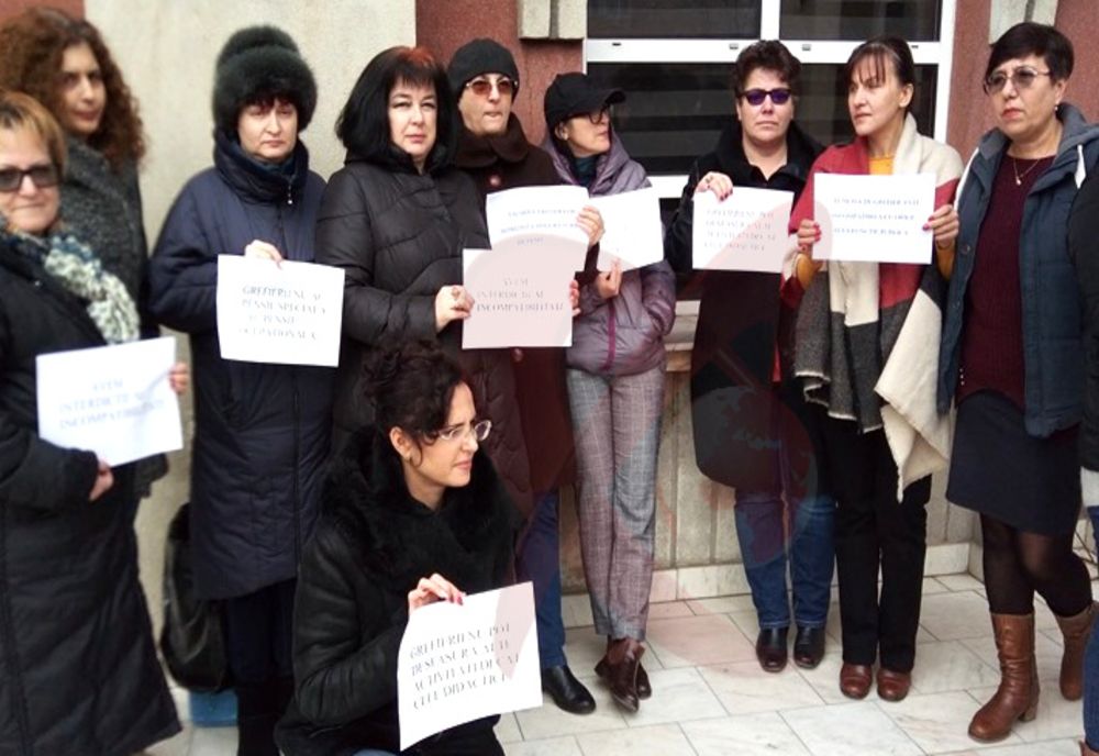 PROTEST de proporții, în Justiție. Și grefierii din Bârlad au s-au alăturat protestului