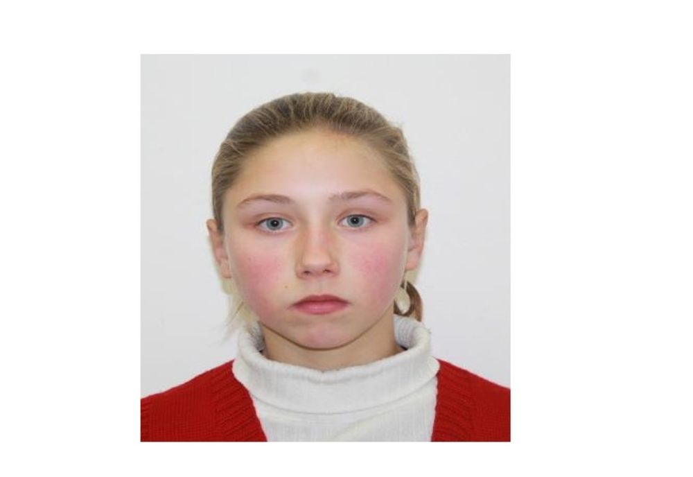 Sunați la 112 dacă aveți informații despre această minoră!