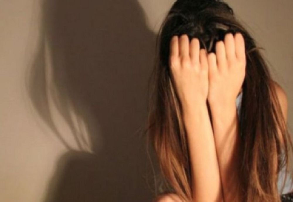 Fiul unui fost consilier local din Bârlad și un antrenor de fitness, acuzați de relații sexuale cu o fetiță de 14 ani!