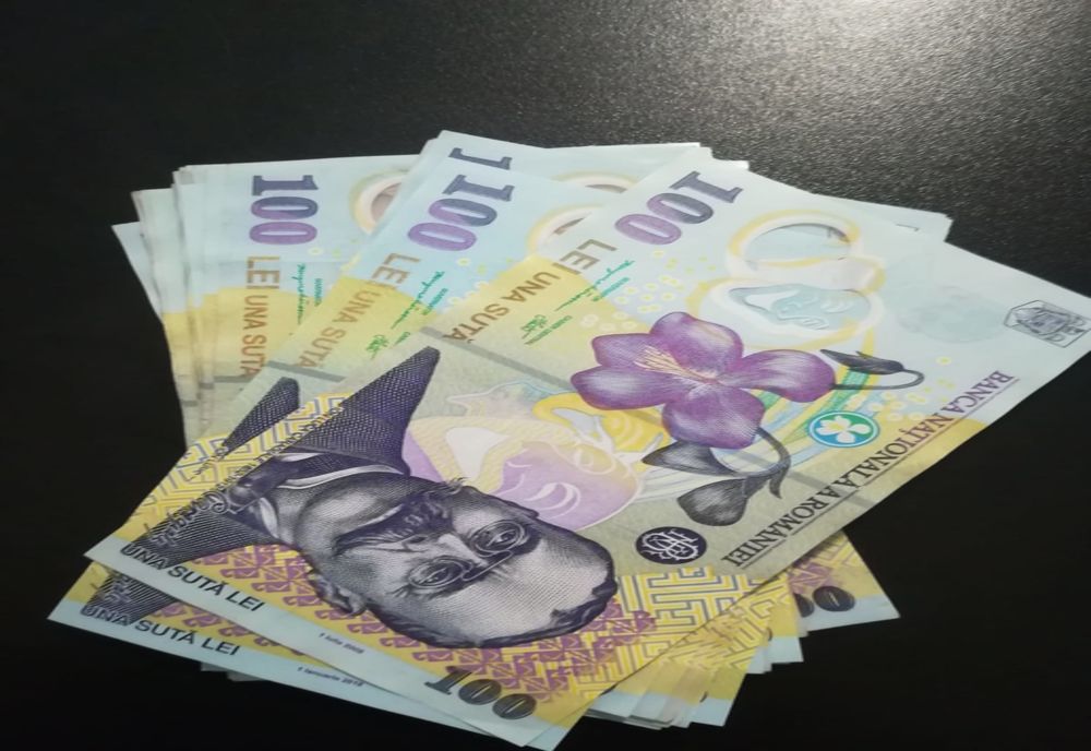 S-a găsit o sumă mare de bani în Piața Centrală din Bârlad! Se caută proprietarul!