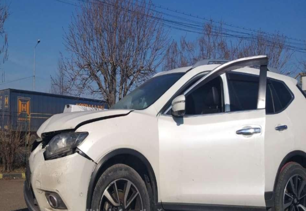 Autoturism furat din Franța, descoperit în Vama Albița