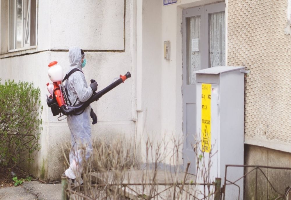 A început dezinfecția în municipiul Bârlad, împotriva COVID 19!