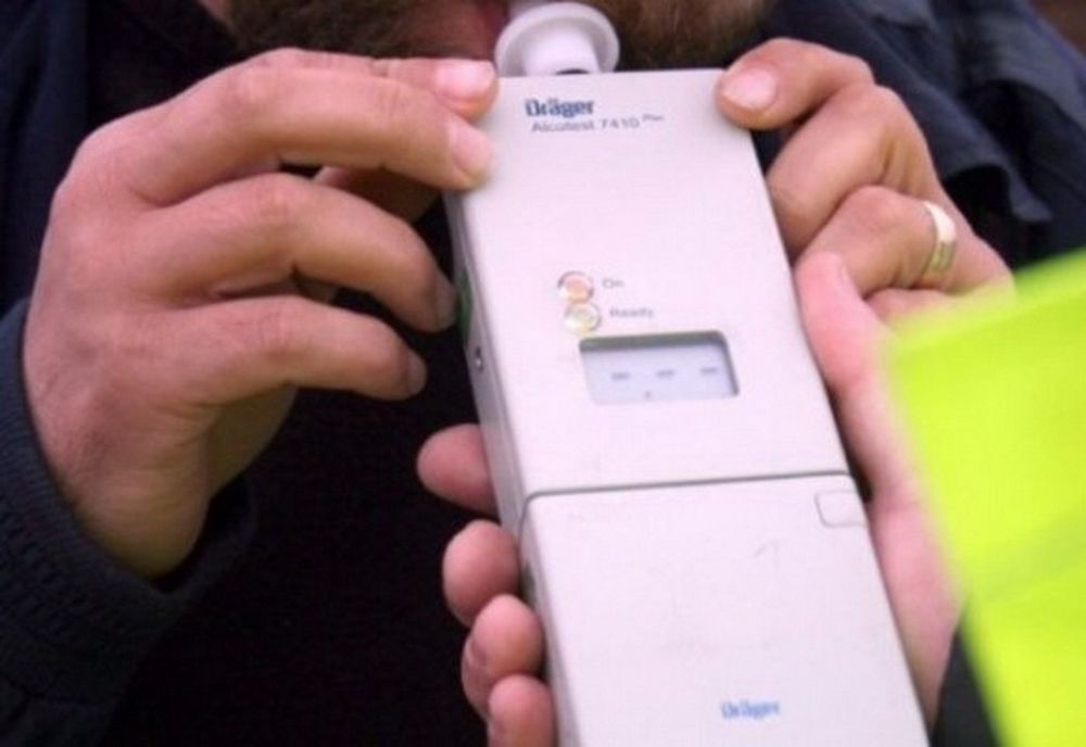 Un bârlădean a rămas fără permis pentru că a sărbătorit prea mult cele 44 de pahare!