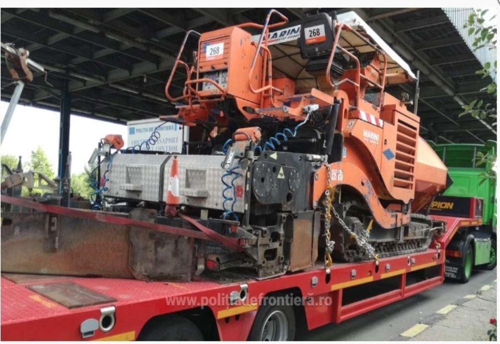 A încercat să treacă vama cu o remorcă neînmatriculată