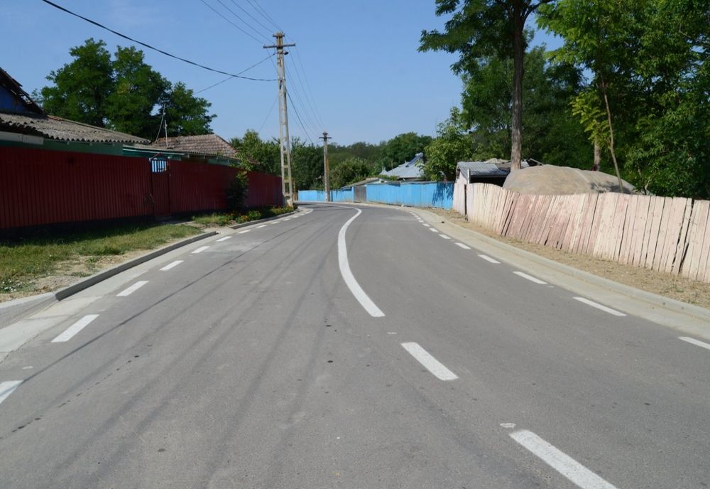 Drumuri modernizate în comuna Muntenii de Jos