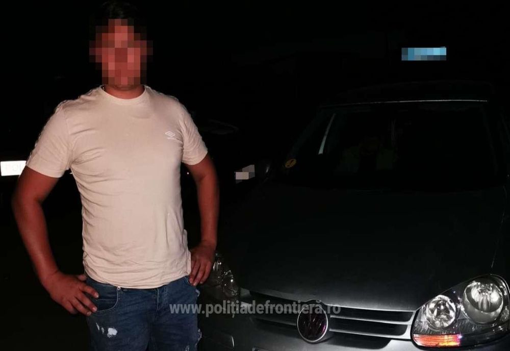 Prinși de polițiștii de frontieră la volan, fără permis