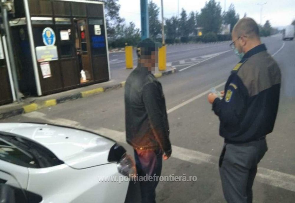 Conducea un autocar, deși avea dreptul de a conduce suspendat