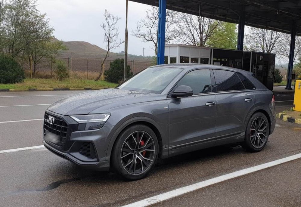 Autoturism de lux declarat furat din Franța,  descoperit la frontiera de est, la câteva ore de la semnalarea furtului 