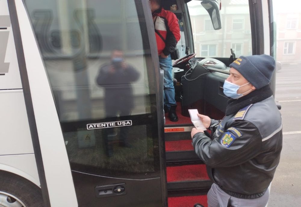 Dorea să ajungă în București, utilizând un permis de conducere fals 