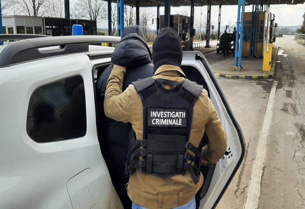 Urmărit internațional, depistat la controlul de frontieră. Bărbatul a săvârşit infracţiuni în sfera economică, pe teritoriul Federației Ruse