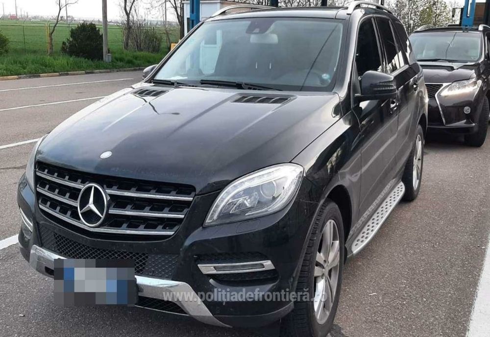 Bijuterie pe roți furată din Franța, descoperită la Albița 